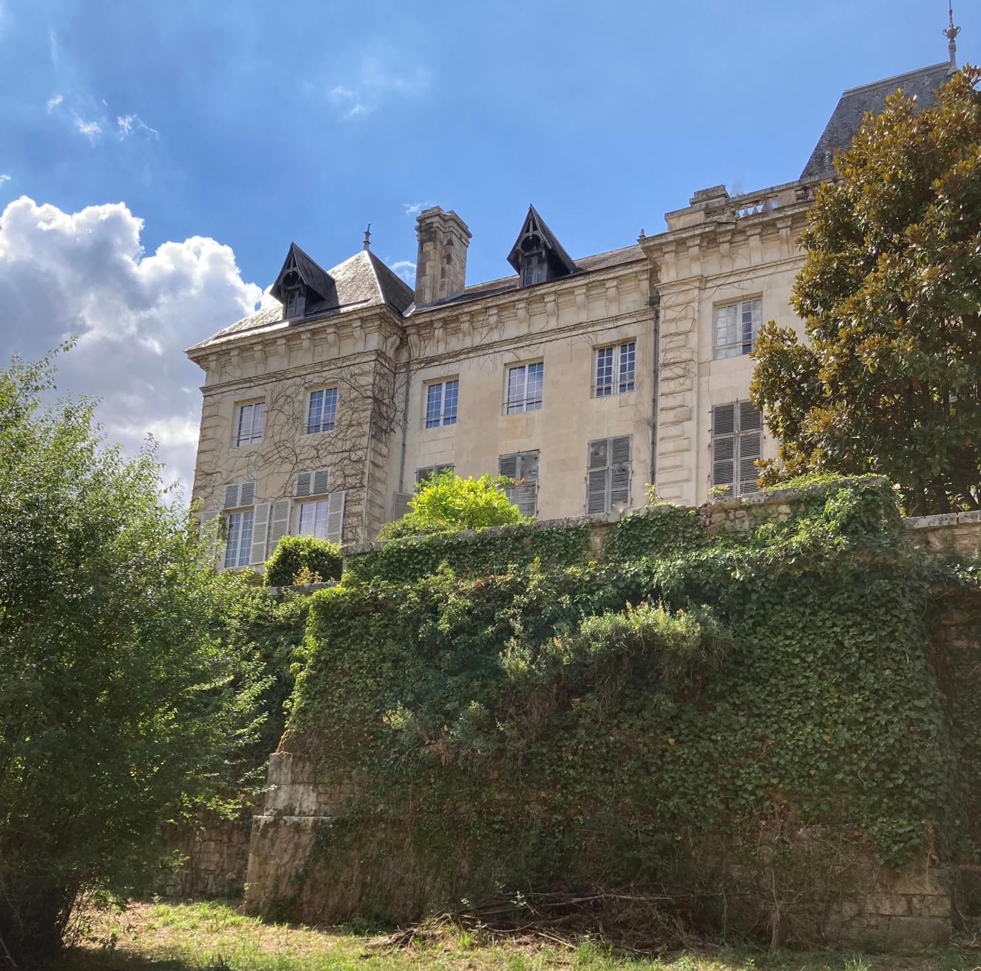 Chateau De Chasseneuil Sur Bonnieure Buitenkant foto